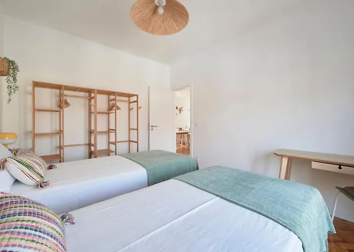 Beato Tagus River View *