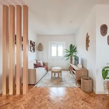 Apartamento Vista Tejo - 2 Quartos - Ar Condicionado *