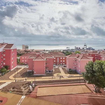 Apartamento Vista Tejo - 2 Quartos - Ar Condicionado *